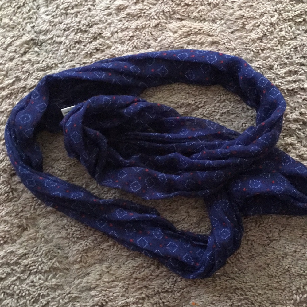 infinity scarf